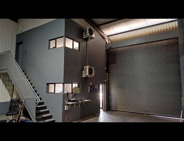 INDUSTRIAL PROPERTY TO RENT IN LYTTELTON MANOR